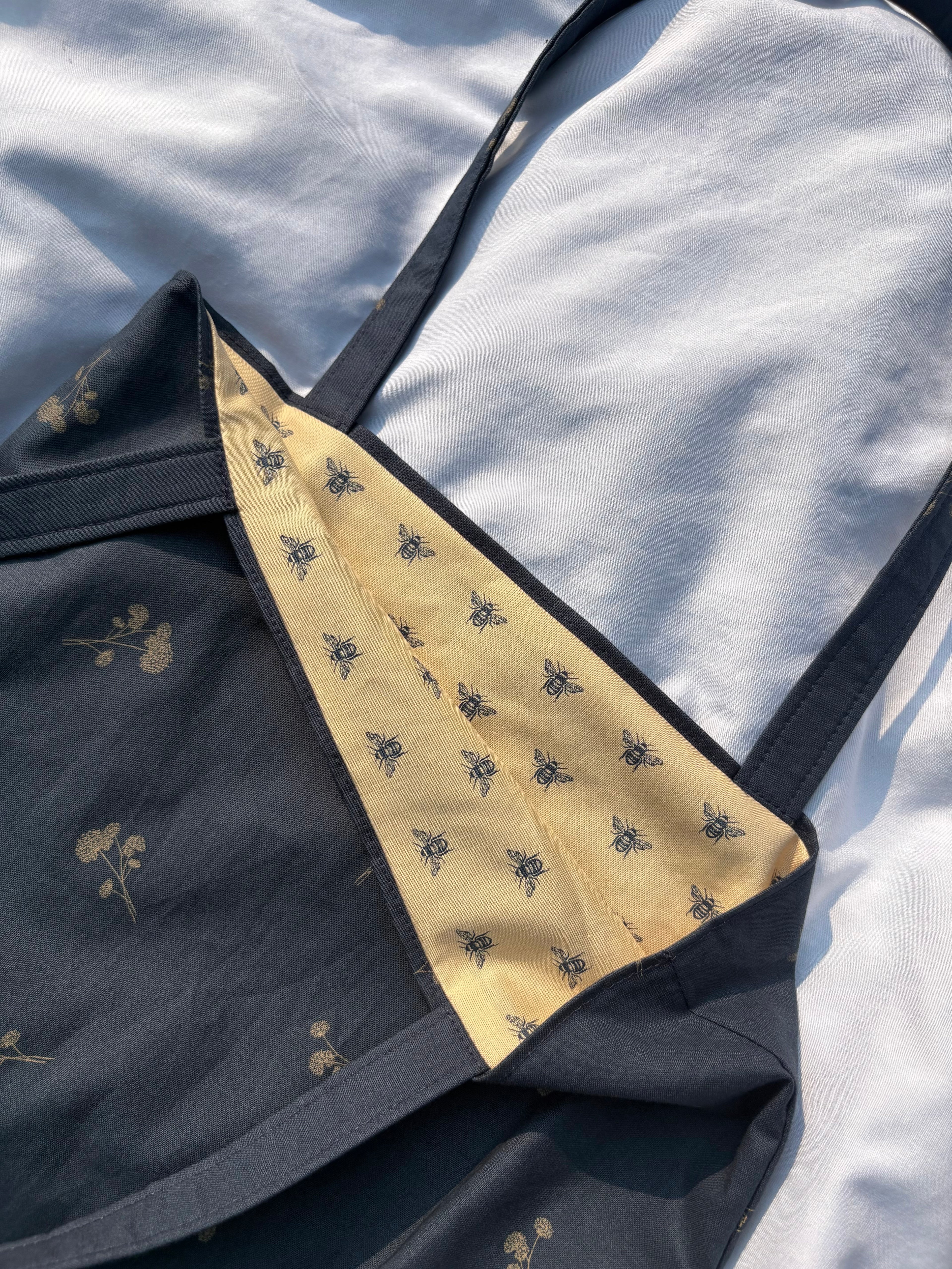 beekeeper tote bags
