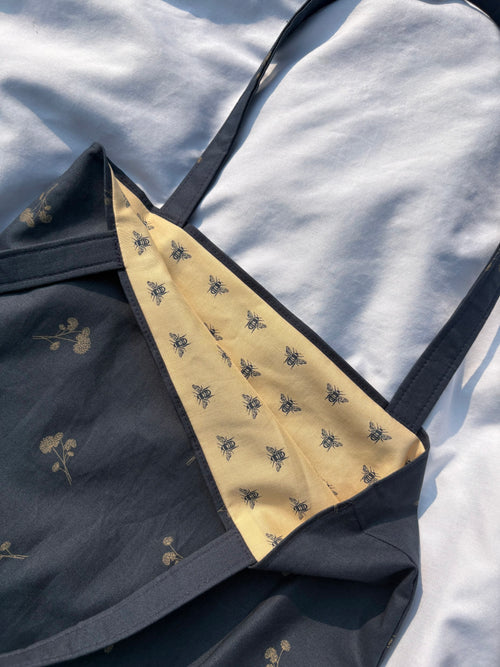 beekeeper tote bags